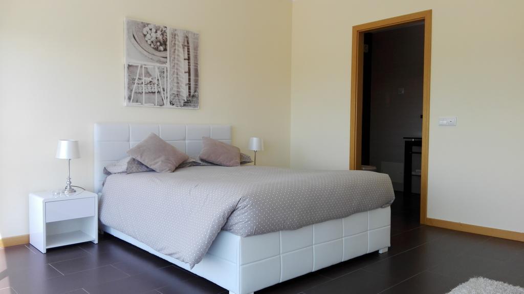 Luxury Holiday Home อัลบูเฟรา ภายนอก รูปภาพ